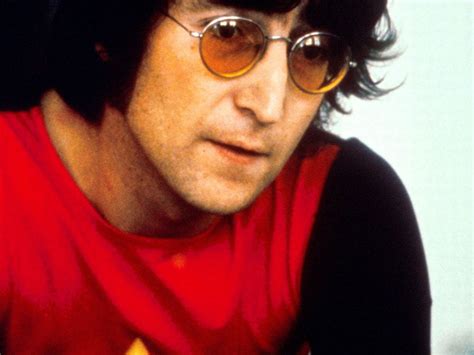 john lennon red glasses